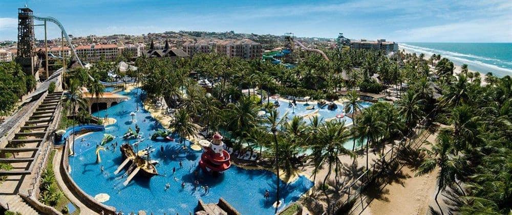 Vista do Beach Park, estrutura completa para a família inteira