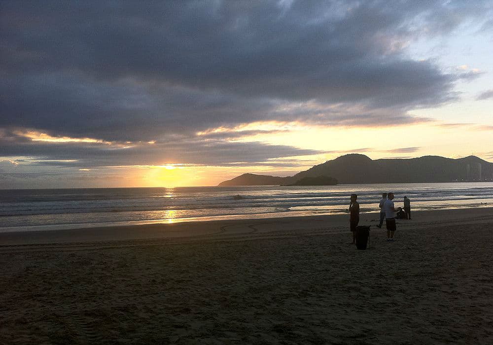 pôr do sol em Balneário Camboriú