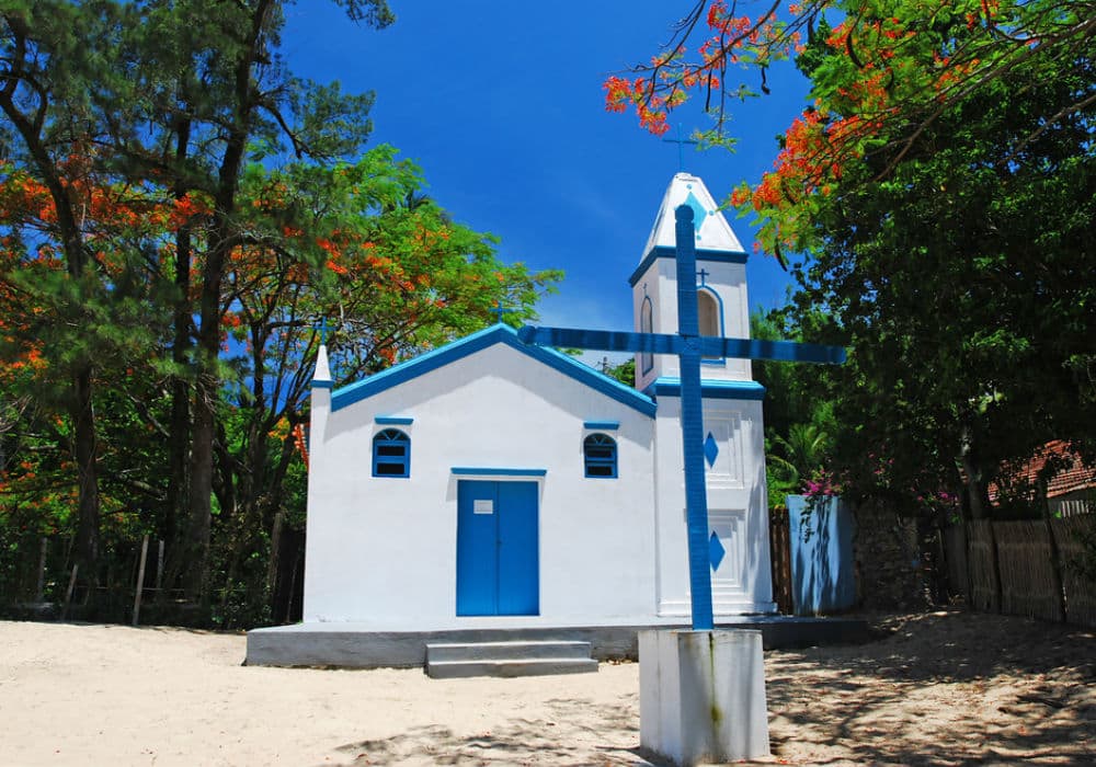 igreja em Ilhabela