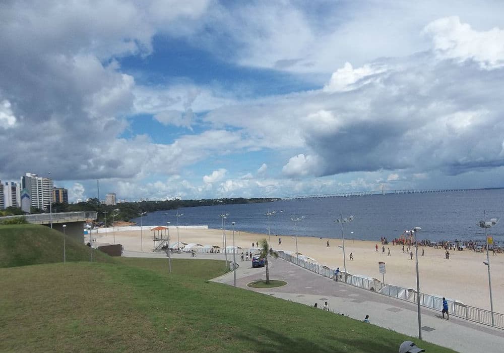 Praia Ponta Negra em Manaus