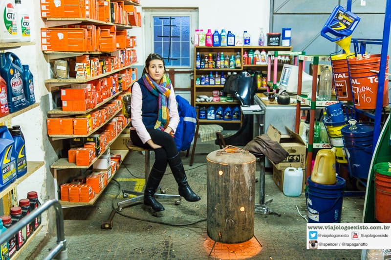 Em uma oficina mecânica, em algum lugar da Argentina