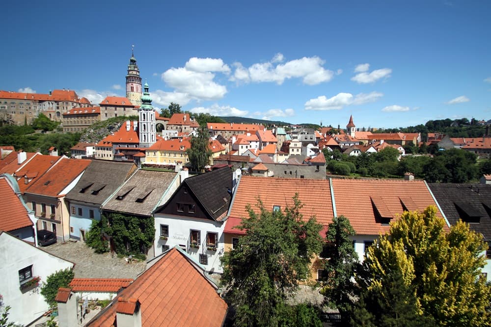 O clima medieval de Cesky Krumlov é tão mágico que a cidade é considerada patrimônio da humanidade (Crédito da foto: Natalie Soares)