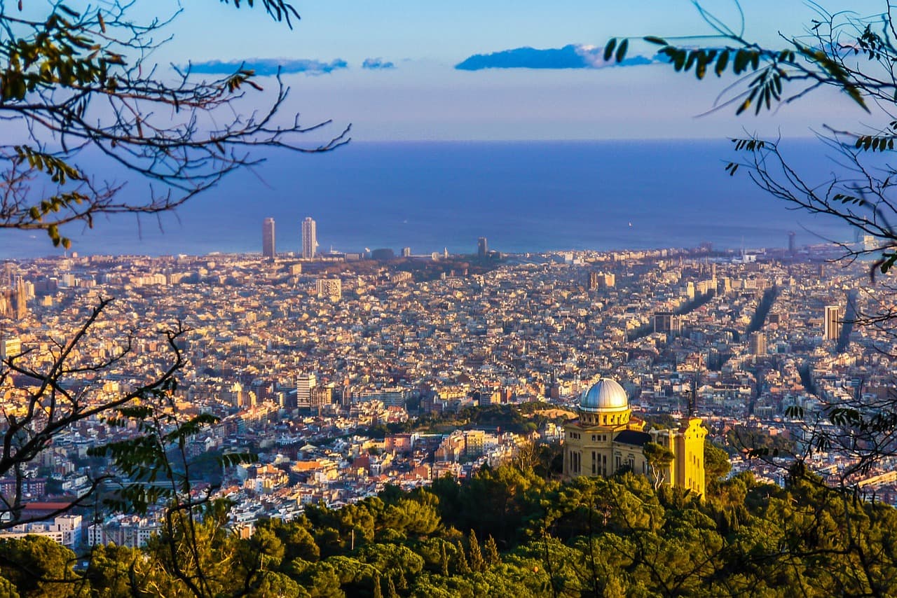 Barcelona é um ícone do turismo mundial e também está repleta de atrações encantadoras