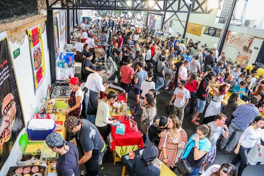 O Panela na Rua é um dos eventos mais prestigiados da cidade; acontece aos domingos em Pinheiros (Crédito da foto: divulgação)