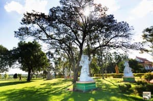 O templo budista é um recanto de paz e tranquilidade, perfeito para o fim da viagem. (Crédito: Viajo Logo Existo)