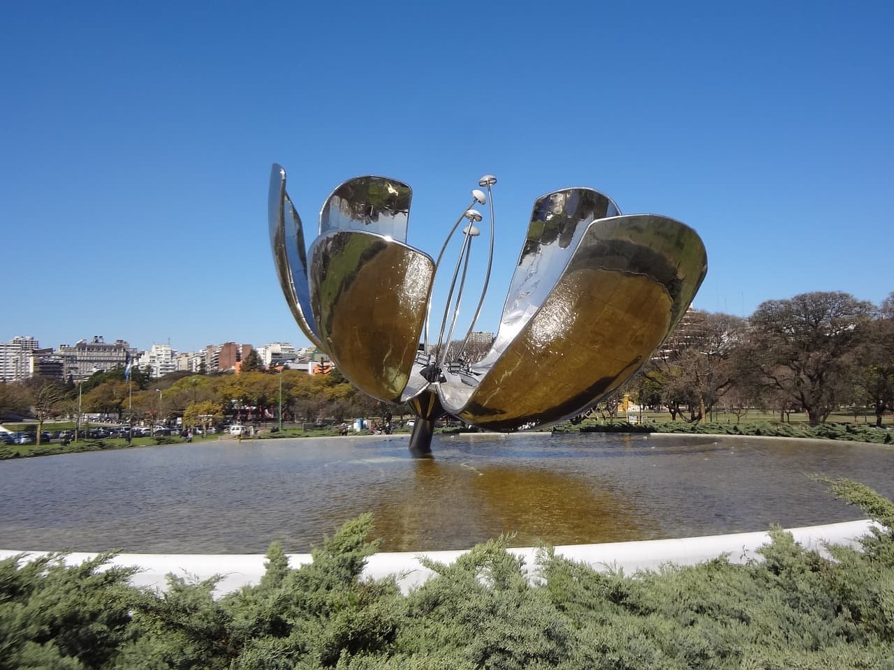 Enquanto passeia pelos pontos turísticos de Buenos Aires, reserve um tempinho para tomar brunch neste restaurante escandinavo que é um dos melhores da cidade