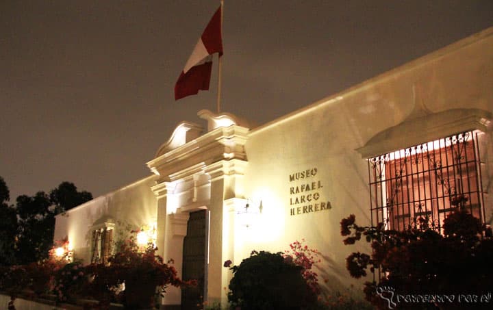 Entrada do Museo Larco, um dos melhores passeios que você vai fazer em Lima (Crédito da foto: Clarissa Donda)