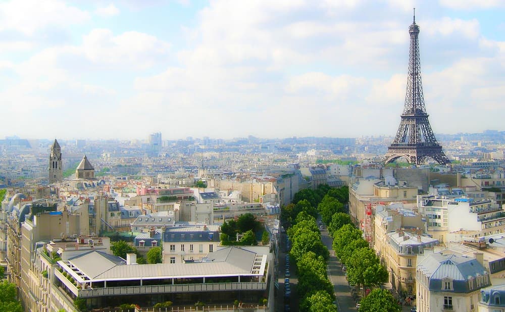 O clima de romance em Paris é tão envolvente que dispensa maiores comentários