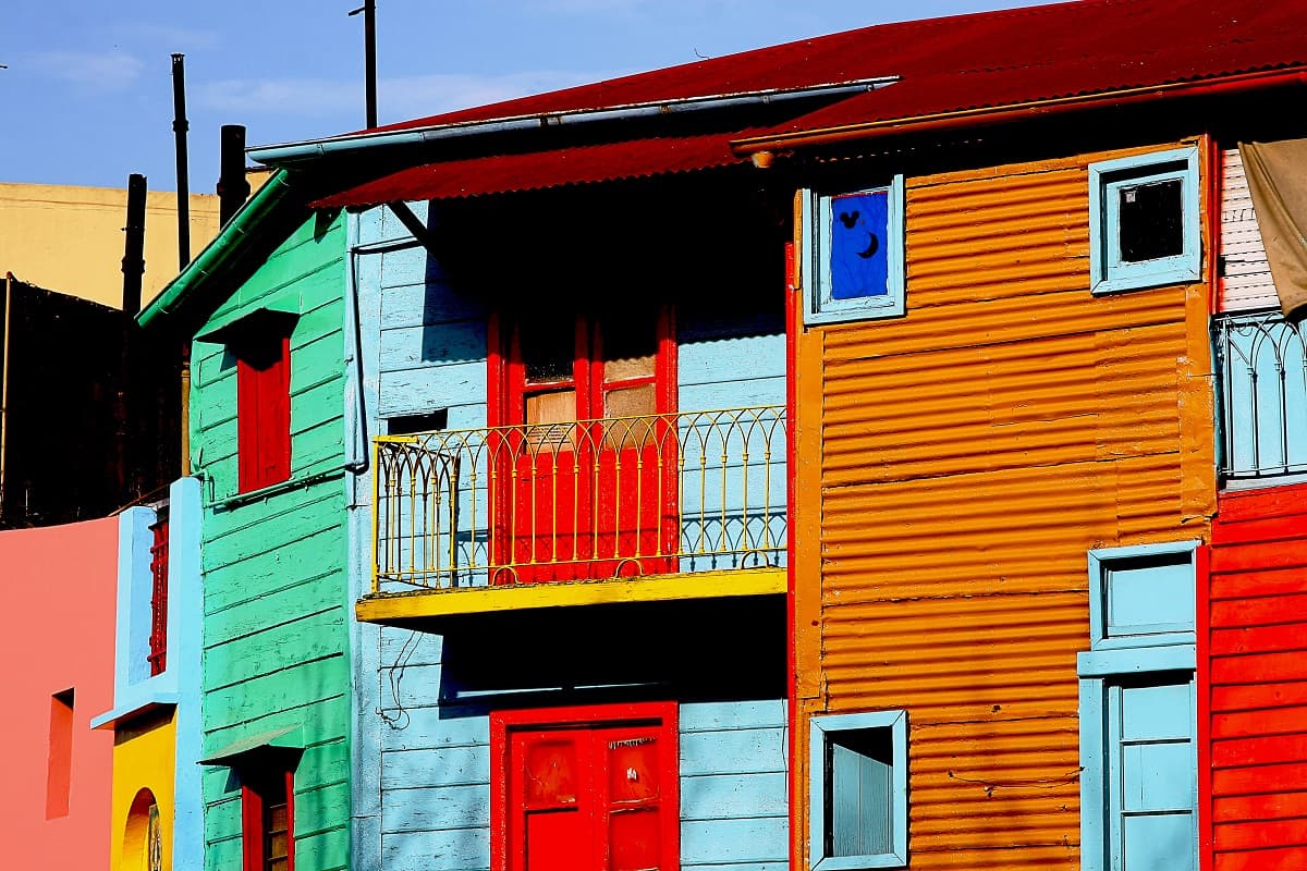 Se sua escolha for Buenos Aires, não deixe de fotografar o Caminito.
