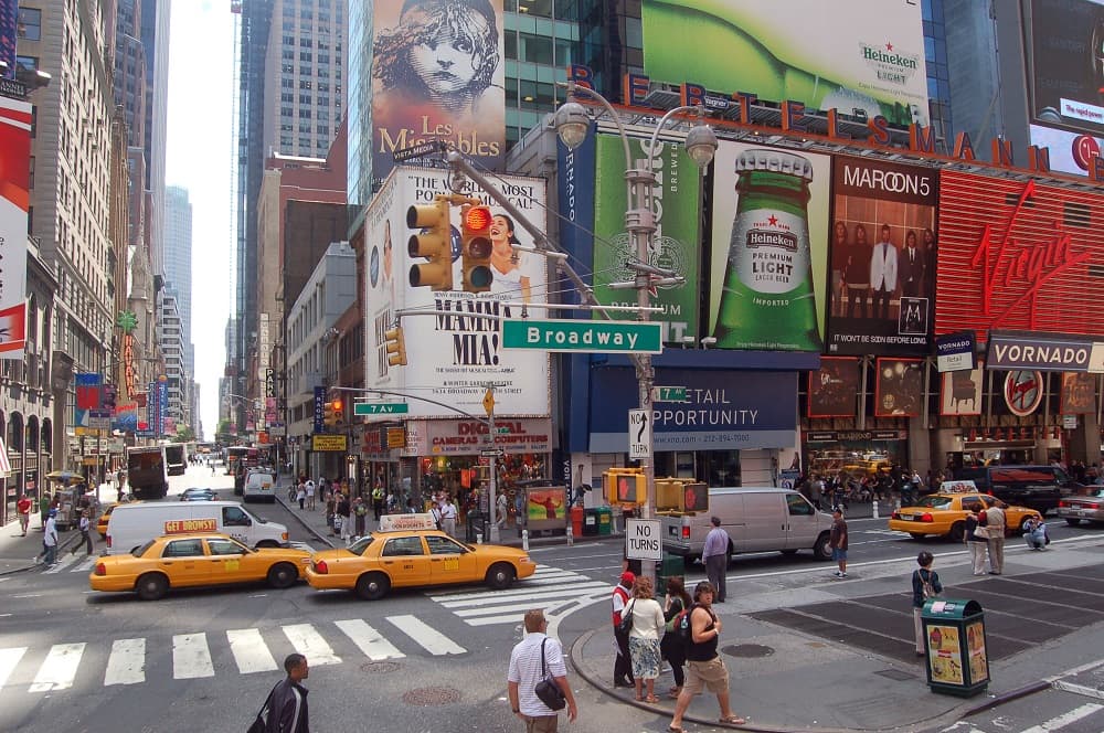 O período de descontos especiais para os espetáculos da Broadway é imperdível