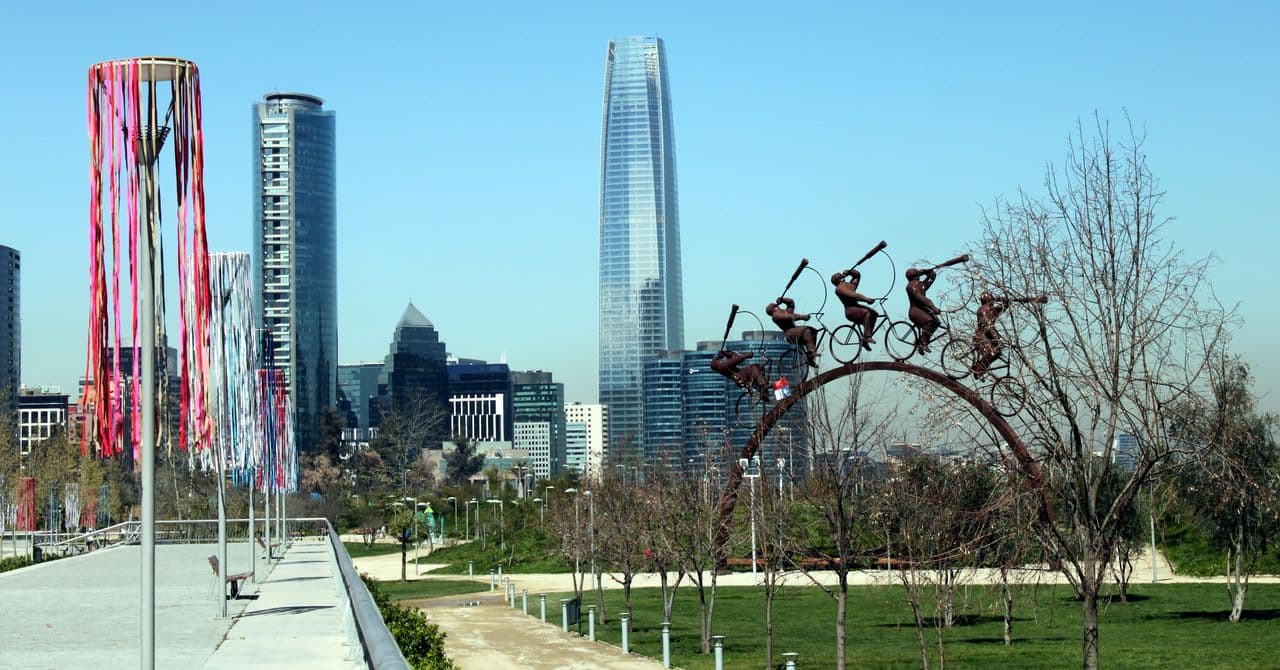 Use a folga dos feriados para conhecer Santiago do Chile, que é pertinho. (Crédito da foto: Natalie Soares)