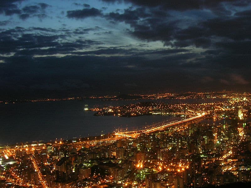 Florianópolis, Brasil na noite