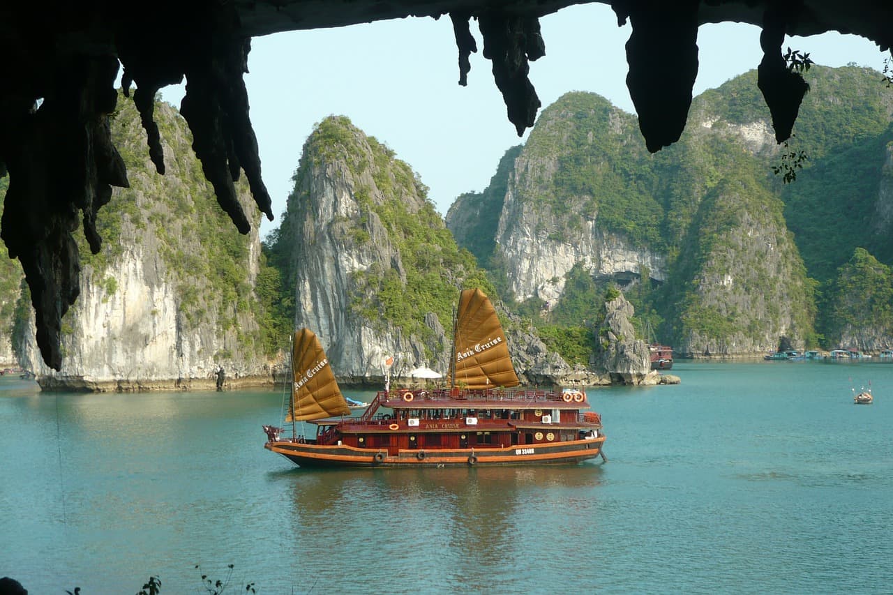 Halong Bay, um destino imperdível no Vietnã