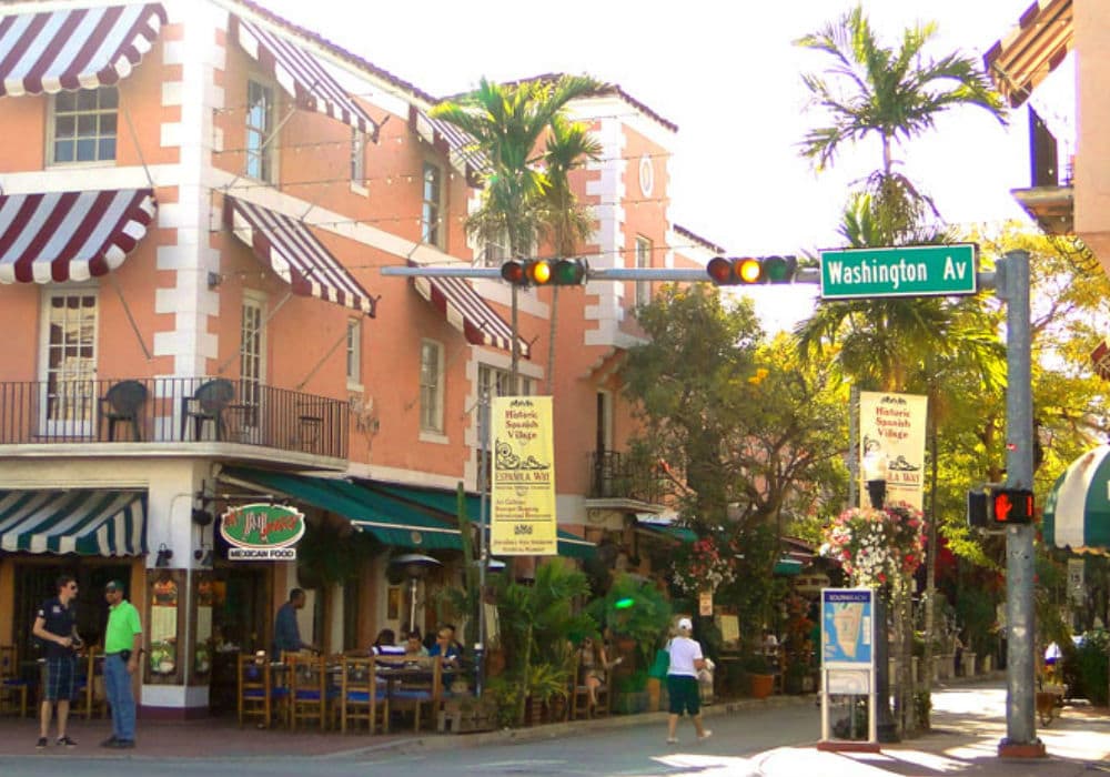 uma rua em Miami