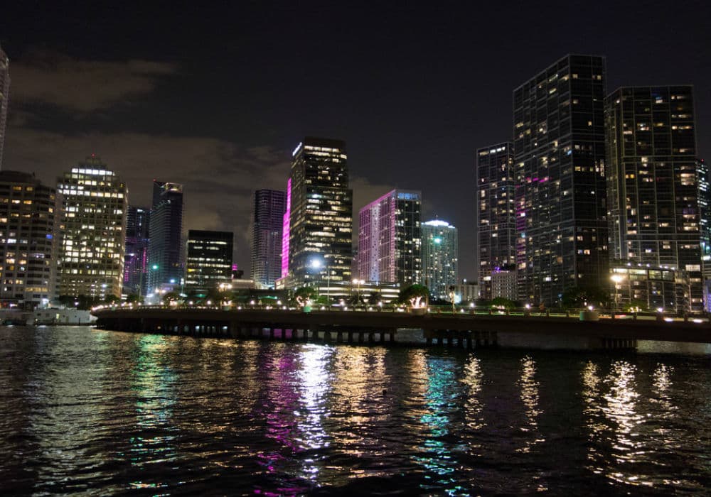 vista de Miami de noite