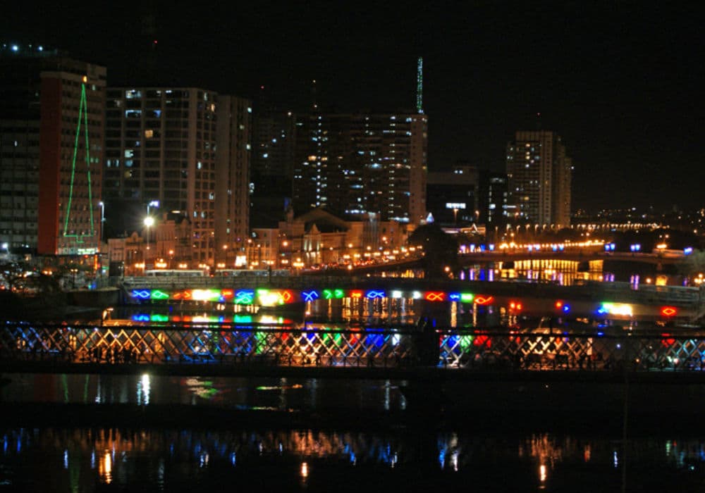 Recife na noite