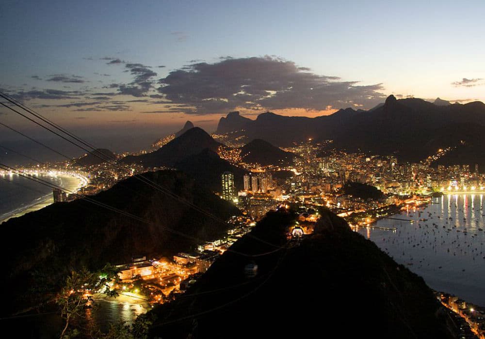 Rio de Janeiro pela noite