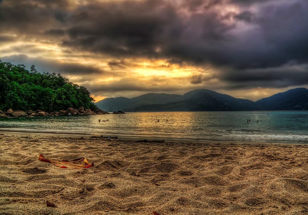 pôr do sol em Ubatuba