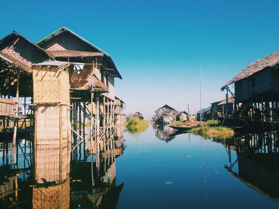 Vila flutuante em Inle Lake (Foto: Lalai Persson)