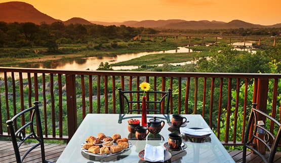 Que tal acordar com esta vista maravilhosa? Há muitas opções de hospedagens dentro de próximo ao Kruger