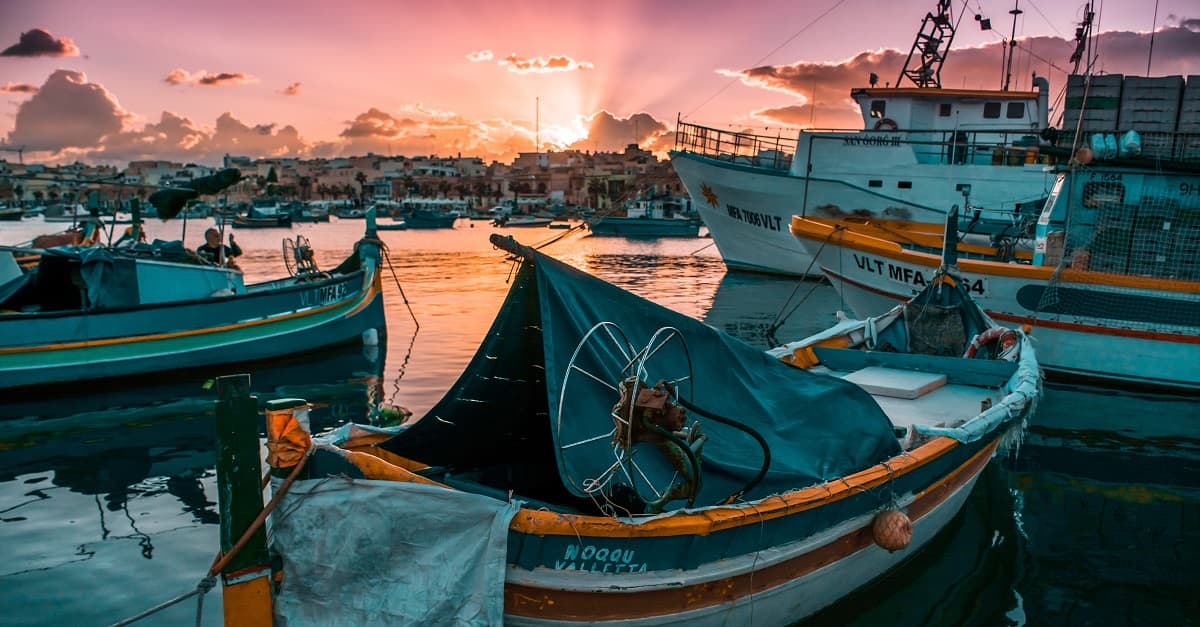 barcos para passeio