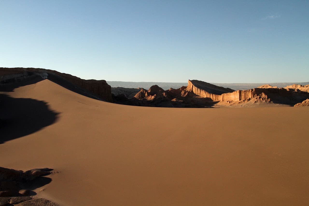 A natureza calma do deserto do Atacama