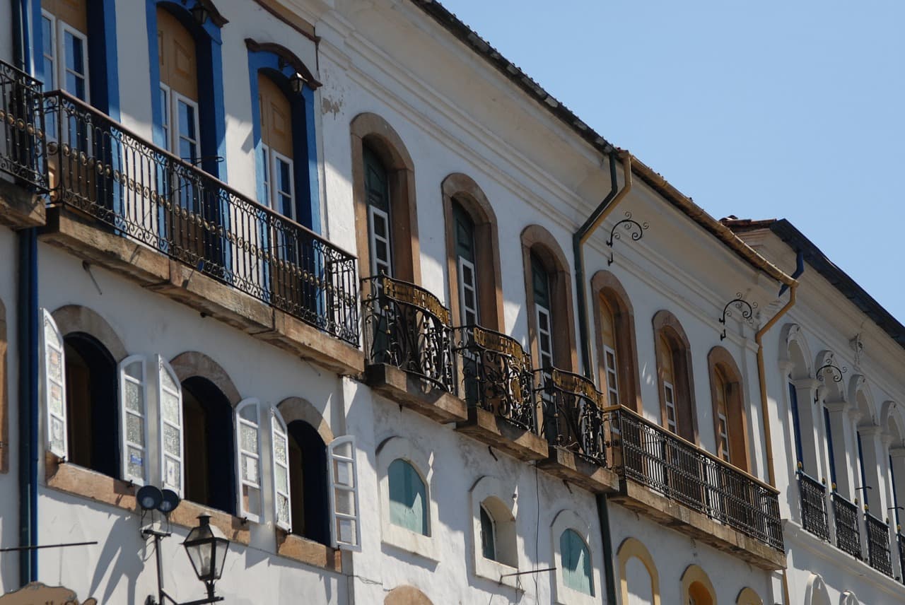 Ouro Preto faz parte do circuito de cidades históricas de Minas Gerais e conta com uma arquitetura restaurada