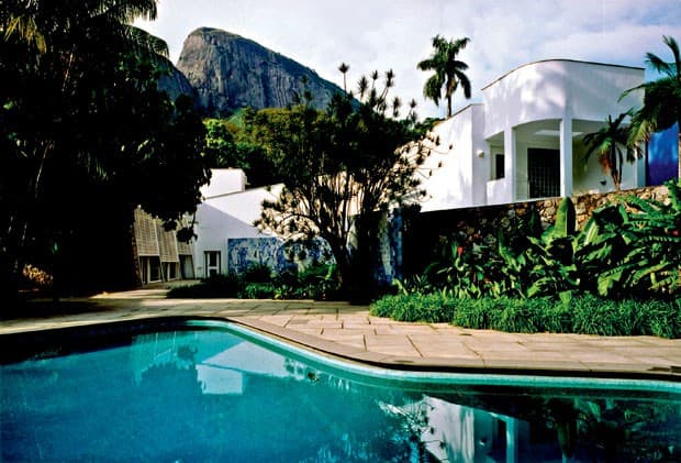 O belo jardim do Instituto Moreira Salles