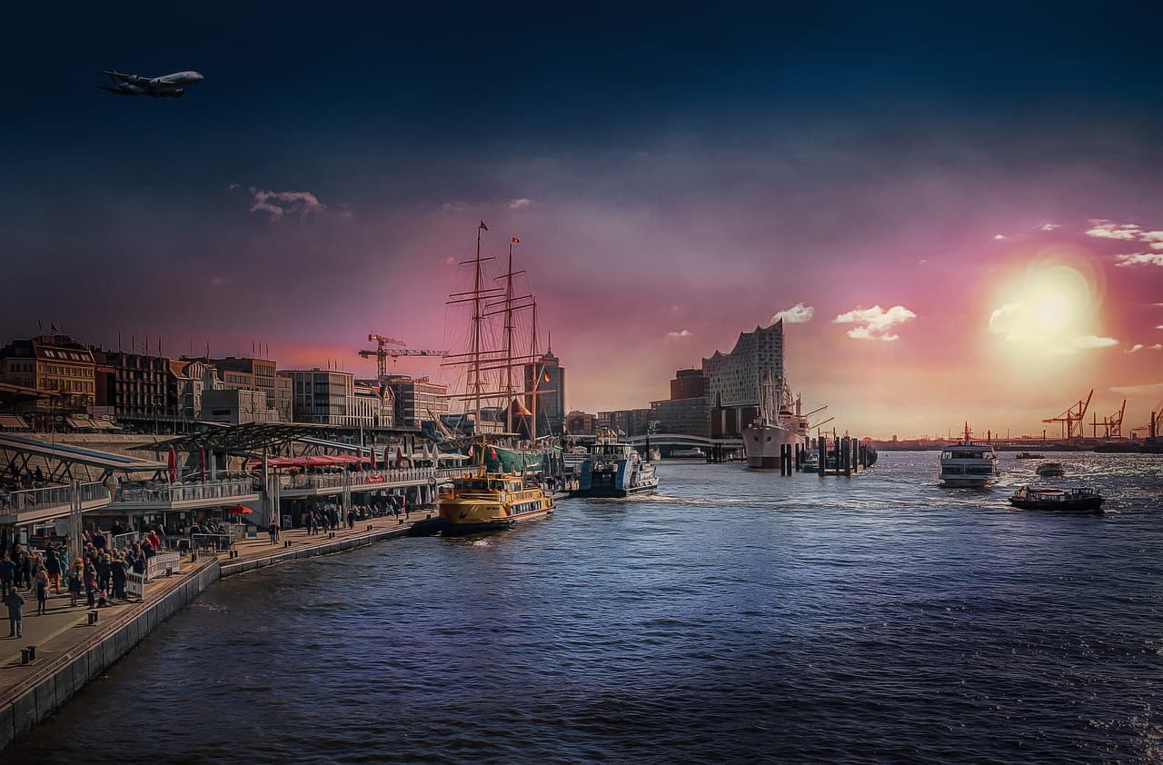 Bela imagem do Porto de Hamburgo