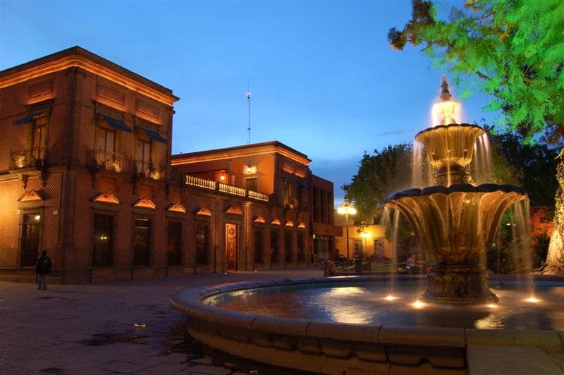 San Luis Potosí à noite: a cidade mantém sua arquitetura e belezas tradicionais